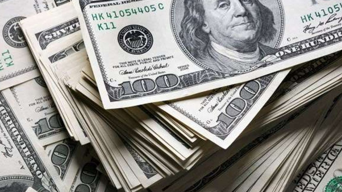 Faiz artışı yeterli olmadı: Dolar yeniden 8 liranın üstünde