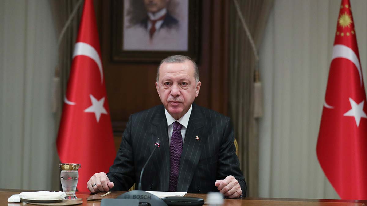 Erdoğan: Bireyi numaradan ibaret gören dijitalleşme faşizme çıkar