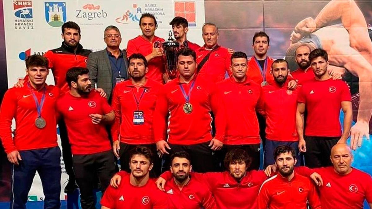 Güreş A Milli Takımı’nda 13 sporcu koronaya yakalandı