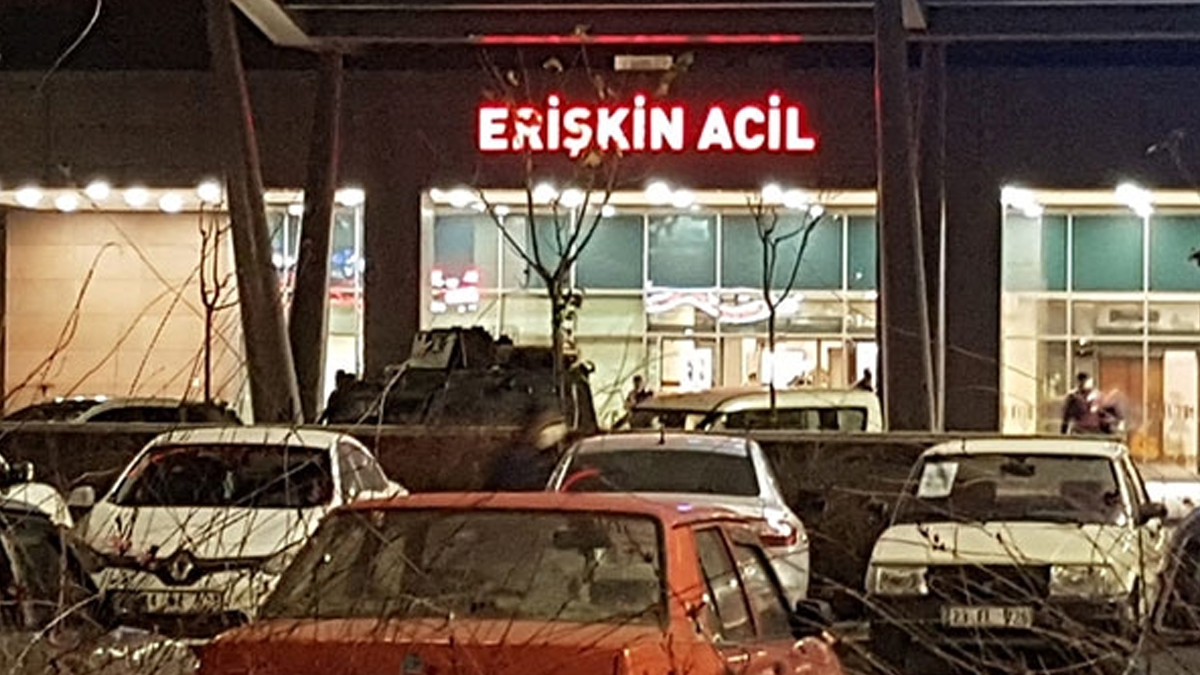 Tunceli'de patlama: 4 asker yaralandı