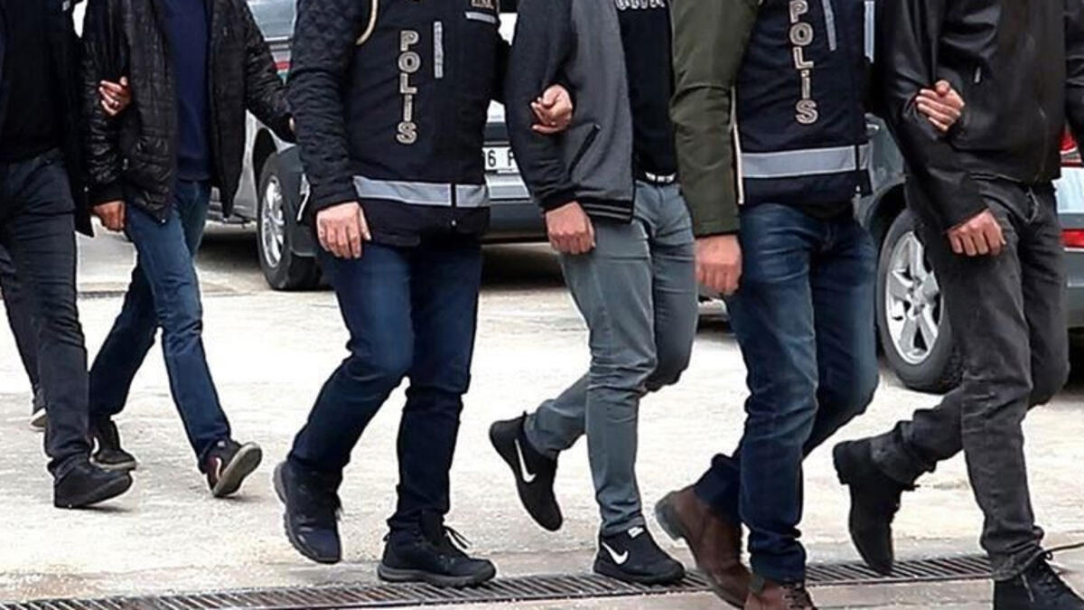 PKK/KCK operasyonunda gözaltına alınan 7 zanlı adliyede