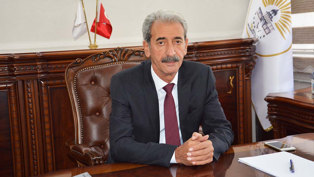 Siverek Belediye Başkanı Şehmus Aydın istifa etti