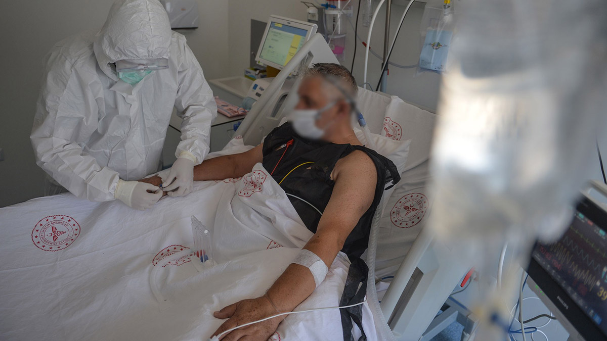 Son dakika: Bakan Koca son tabloyu açıkladı! Ağır hasta sayısında korkutan artış