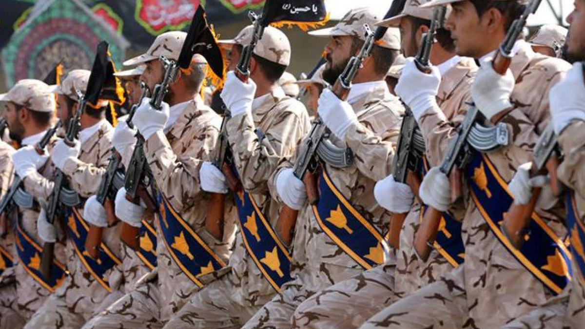 İran'a ikinci darbe! Devrim Muhafızları Komutanı İHA saldırısında öldü