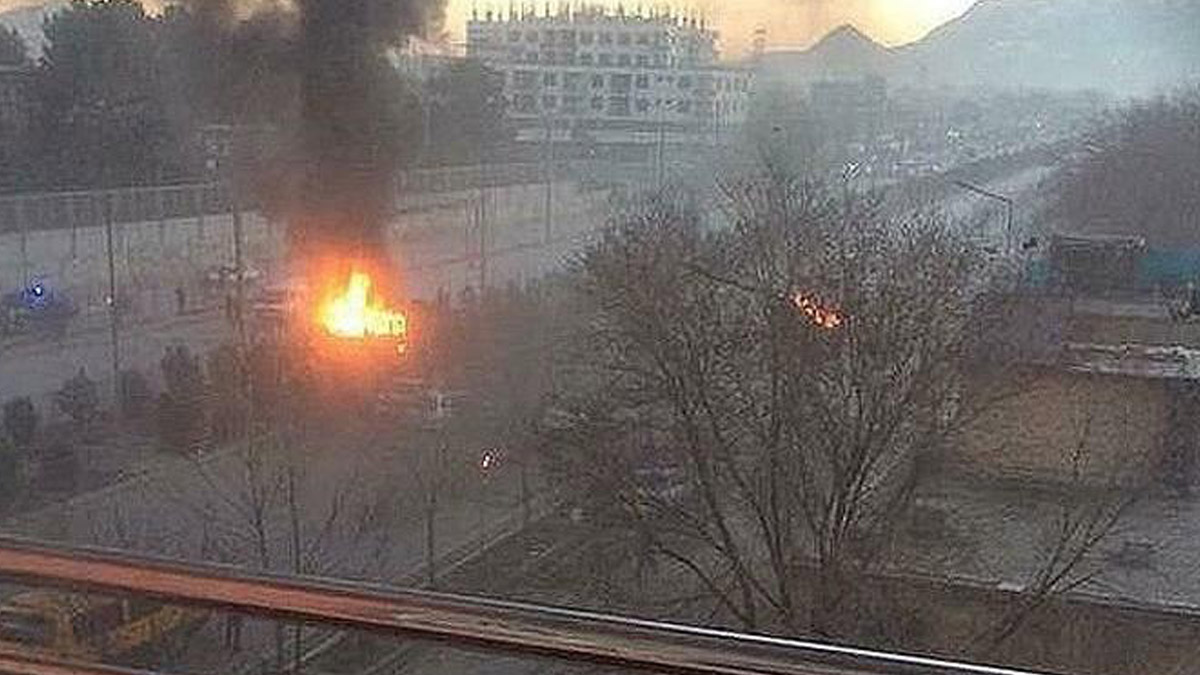 Afganistan’da Rus diplomatik araca saldırı