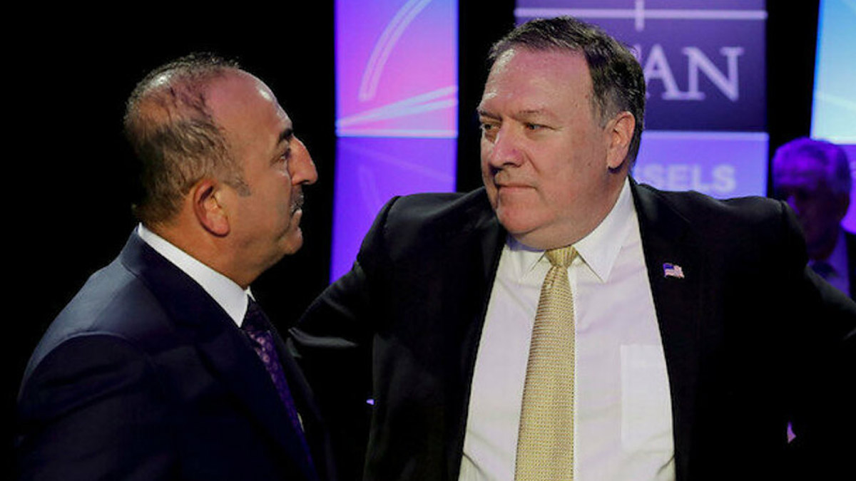 NATO toplantısında Türkiye'yi suçlayan Pompeo'ya Çavuşoğlu'ndan sert sözler