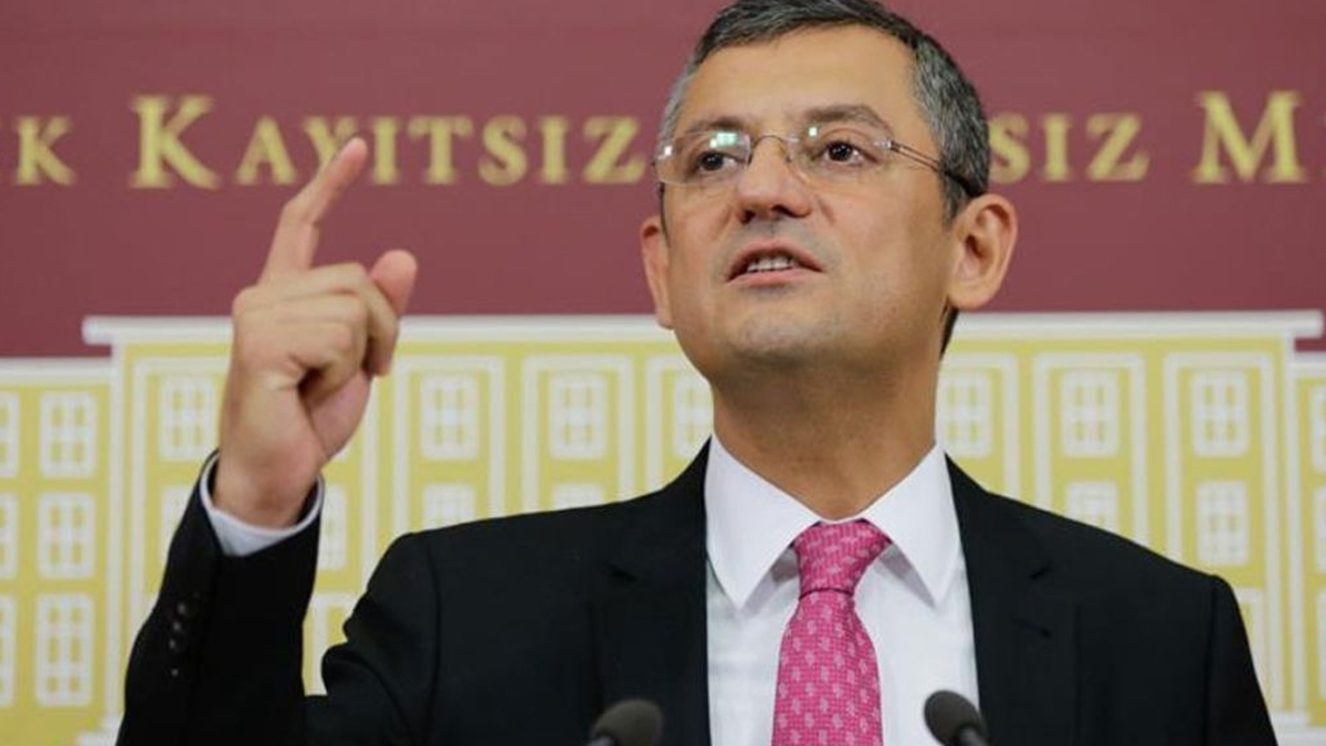 Özgür Özel'den Genelkurmay Başkanı'na tepki: Sıcak siyasetin içine girdi