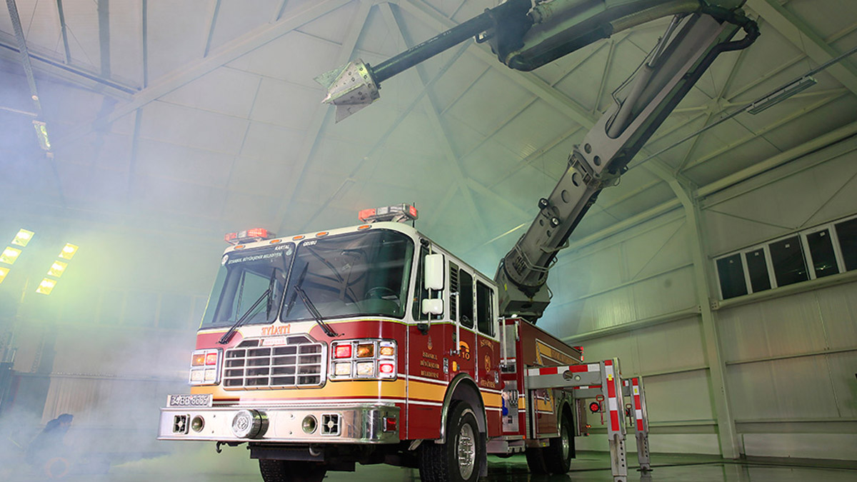 Füze rampaları İBB’ye tanesi 1,5 milyon euroya itfaiye aracı olarak satılmış