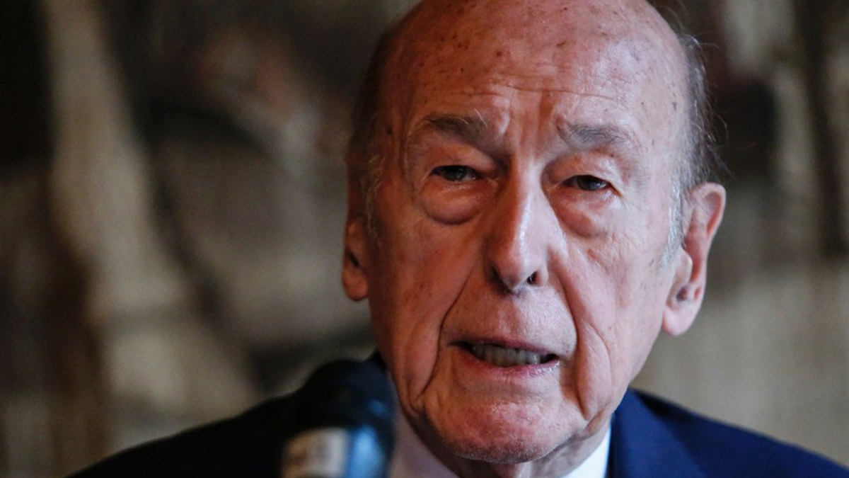 Eski Fransa Cumhurbaşkanı d'Easting, koronavirüse yenildi