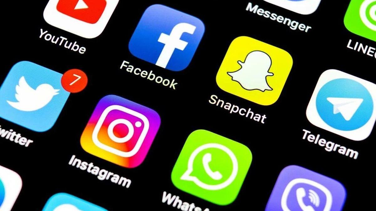 Sosyal medya devleri direniyor