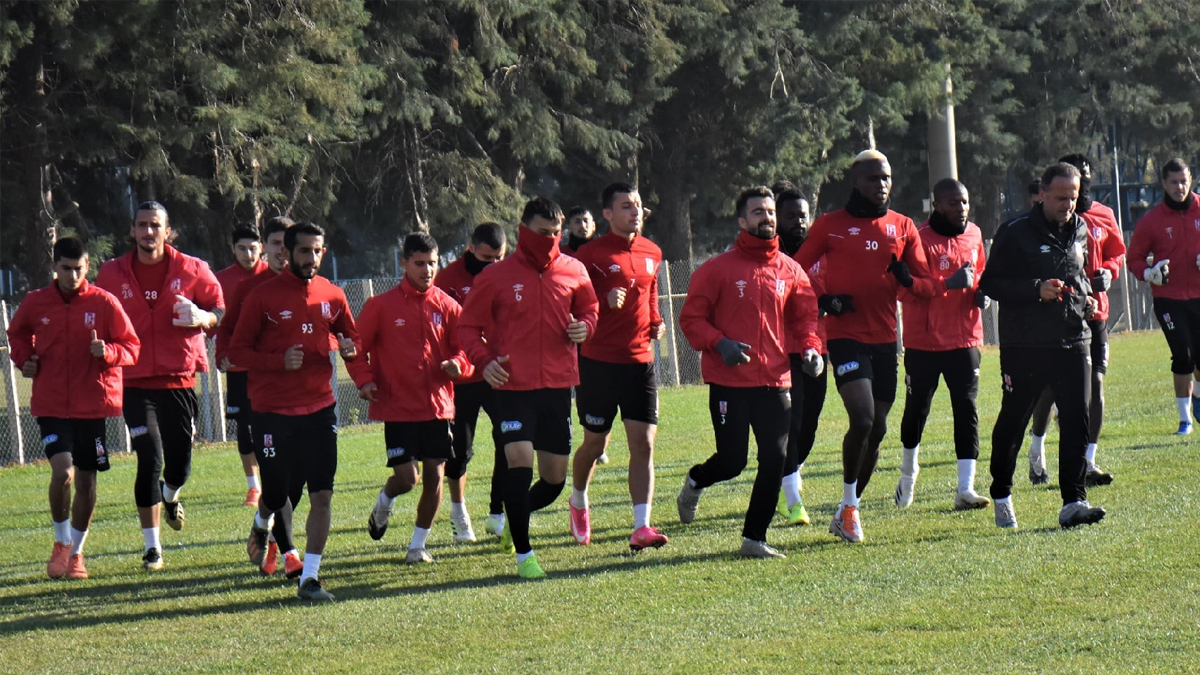 Koronavirüs şoku: 21 kişilik kadronun 19'u pozitif