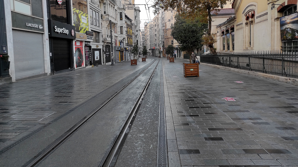Tedbirler sonuç verdi: İstanbul'da vaka sayılarında düşüş