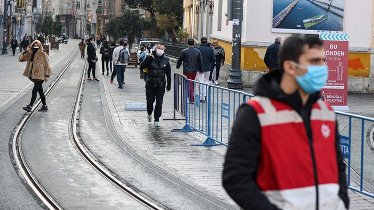 Türkiye vaka sayısında Avrupa'da zirveye oturdu
