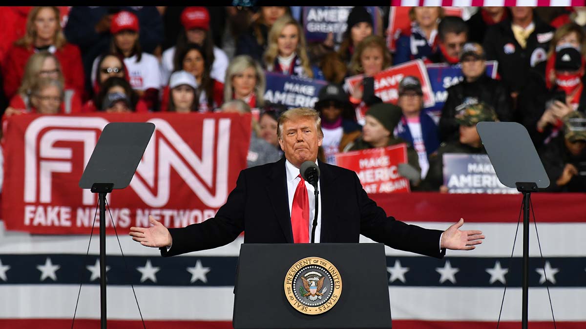 Trump'tan Georgia çağrısı: Sandığa gitmezseniz radikal sol kazanacak