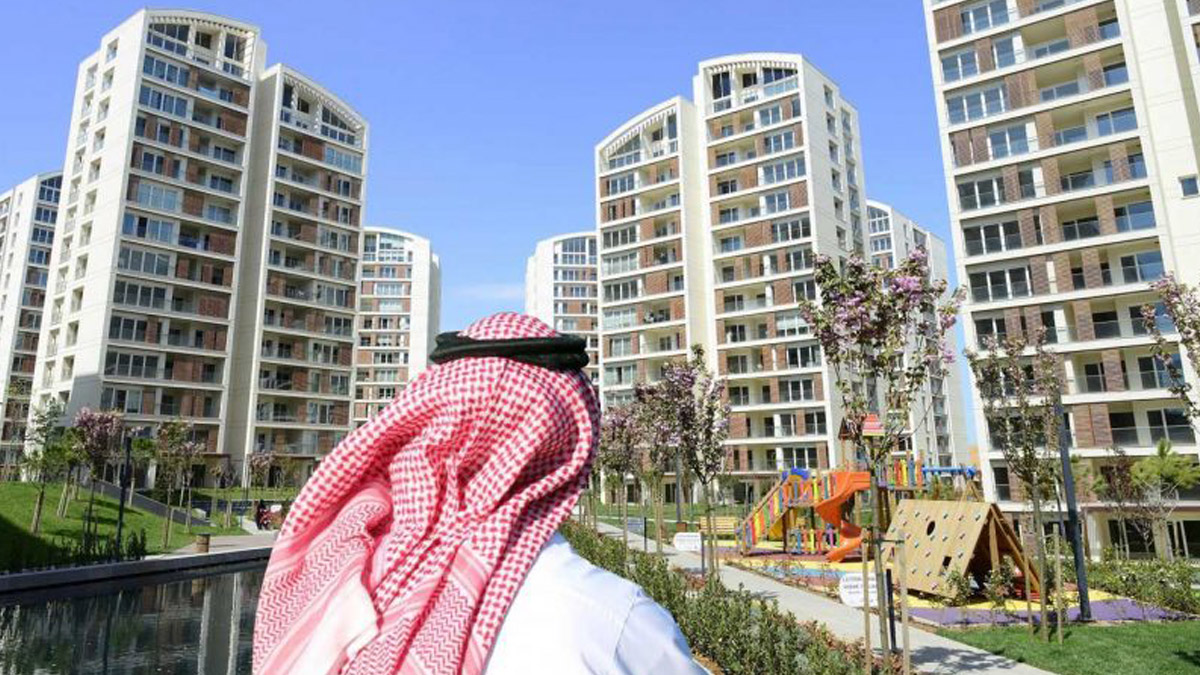 Tatile gelen konut alıyor! Yabancılar pandemi dinlemedi