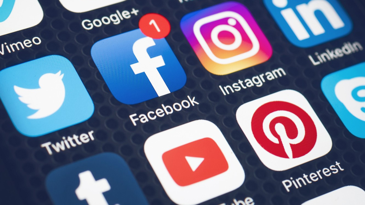 Yasaya direnen sosyal medya devlerine yeni ceza