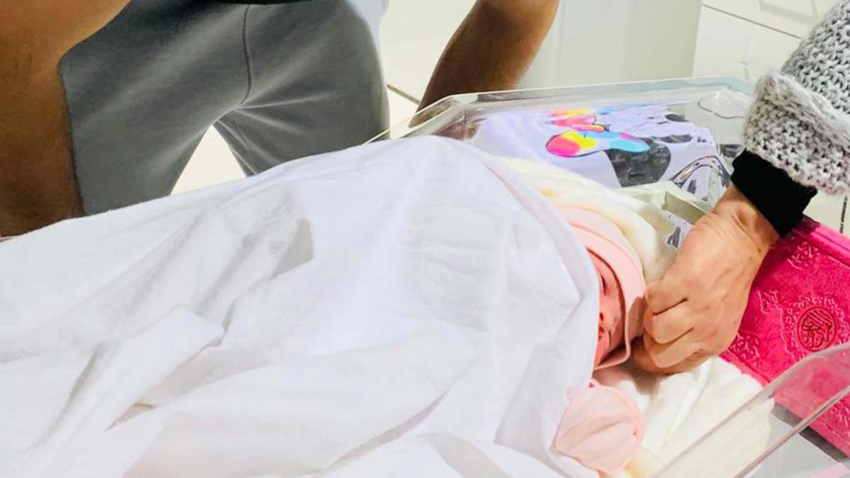 Kaleci Ali Şaşal Vural baba oldu