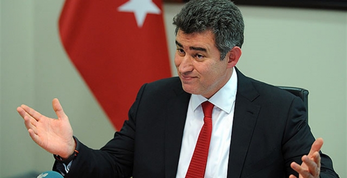 Barolar Birliğinde Metin
Feyzioğlu krizi: İstifa etsin