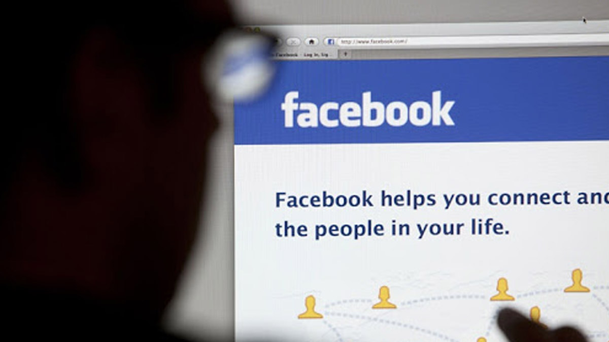 Facebook, Afrika ülkelerinin iç işlerine karışan Fransızları deşifre etti