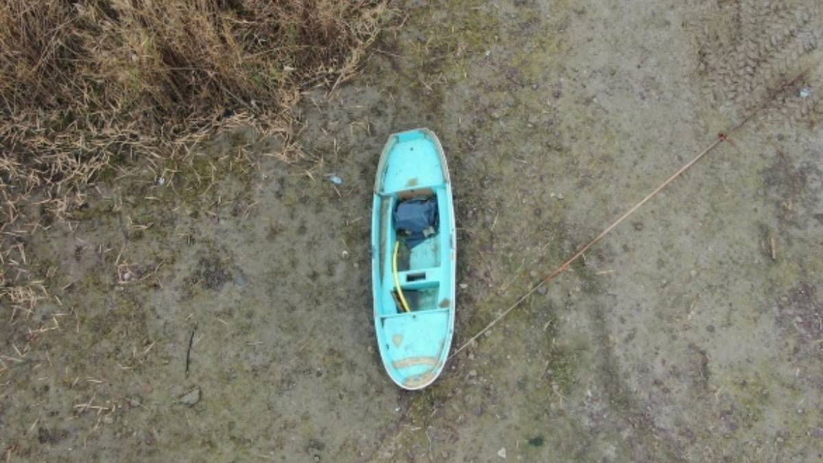 Yağışlar yağmadı kayıklar karaya oturdu