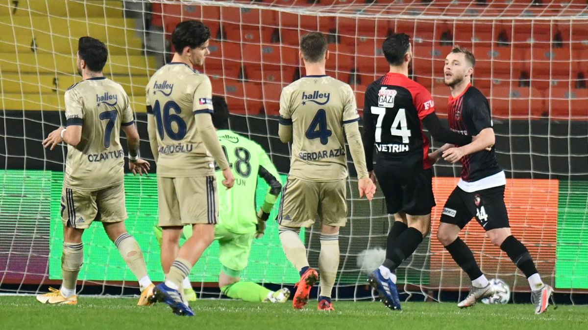 Fenerbahçe Gaziantep'ten eli boş döndü