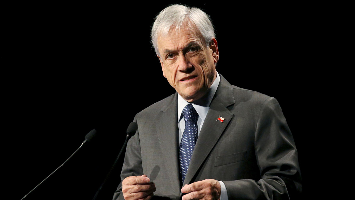 Şili Devlet Başkanı'na 3 bin 500 dolarlık maske cezası