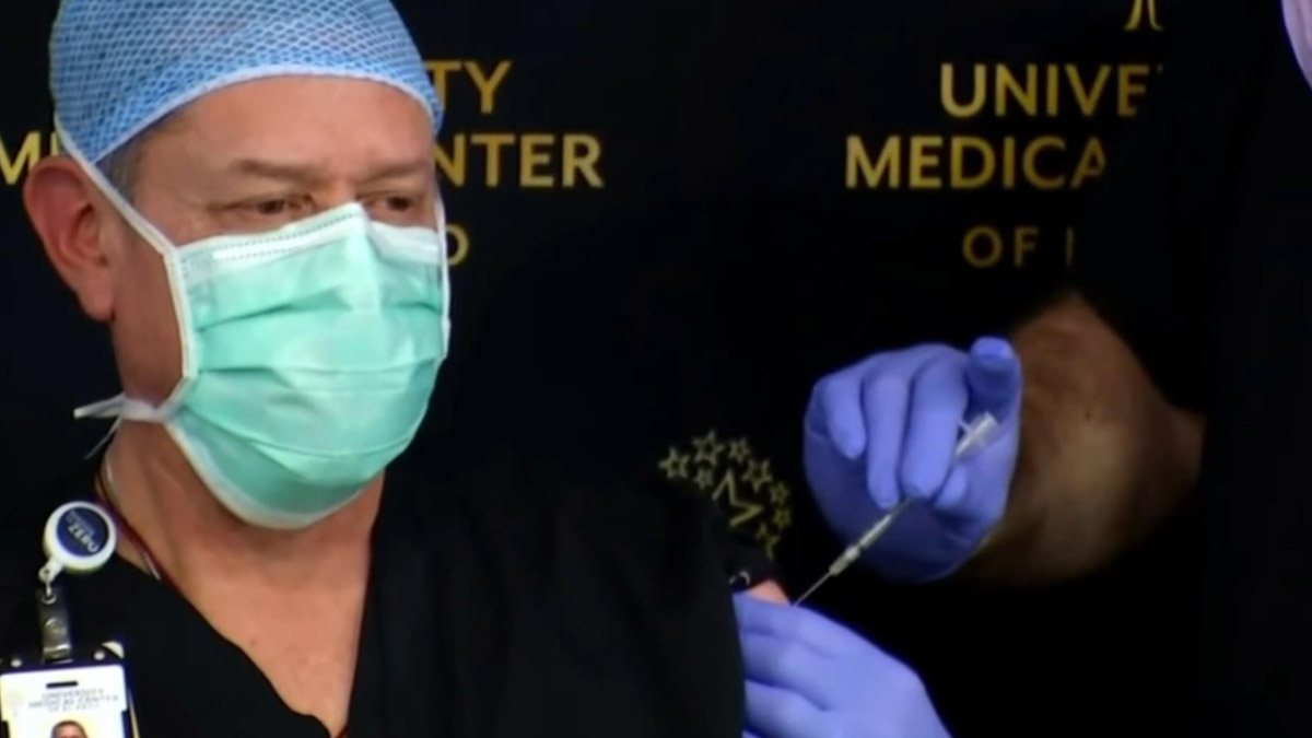 Tüm dünya bu görüntüyü konuşuyor! ABD'de 'sahte aşılama' krizi