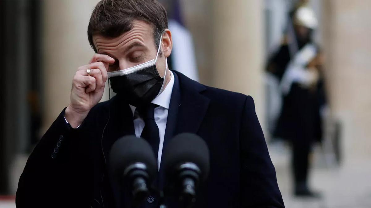 Fransa'da halkın yüzde 60'ı Macron'dan memnun değil