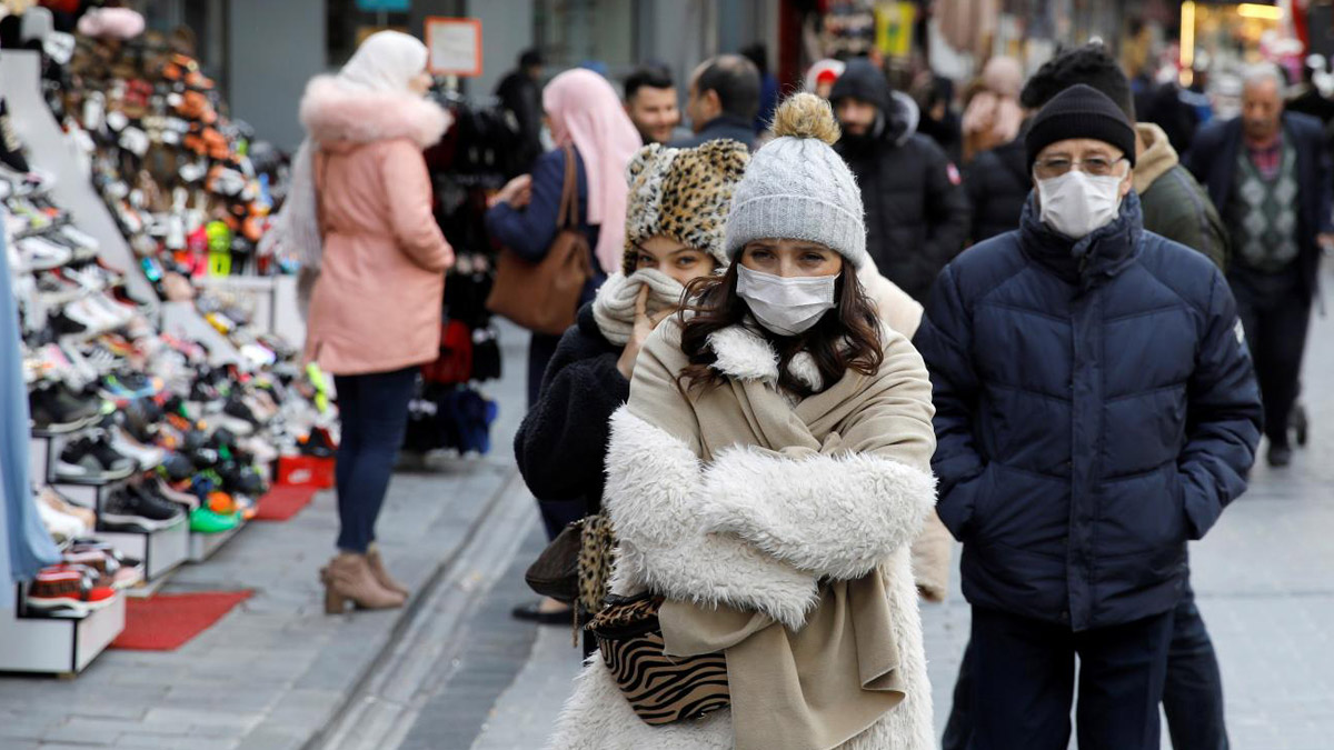 İstanbul Valisi Yerlikaya: İkinci dalganın zirve noktasını geride bıraktık