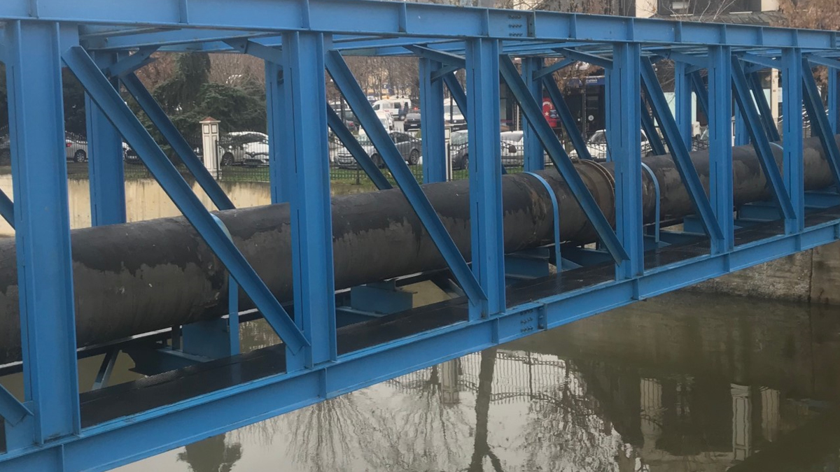 Kuraklığın pençesindeki İstanbul'un suyu boşa akıyor