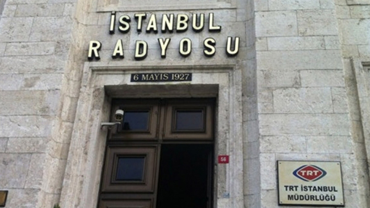 CHP'den İstanbul radyosu sorusu: Binalar geri verilecek mi?