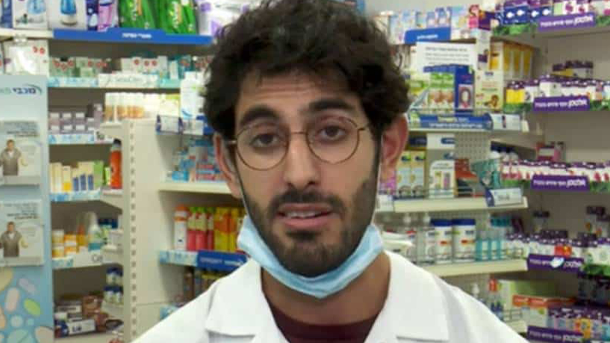 İsrail'de eczacıya 'yanlışlıkla' Kovid-19 aşısı yapıldı