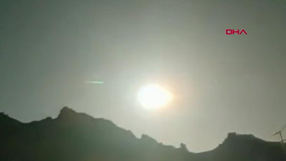 2020'nin son sürprizi: Çin'de alev topu görüldü