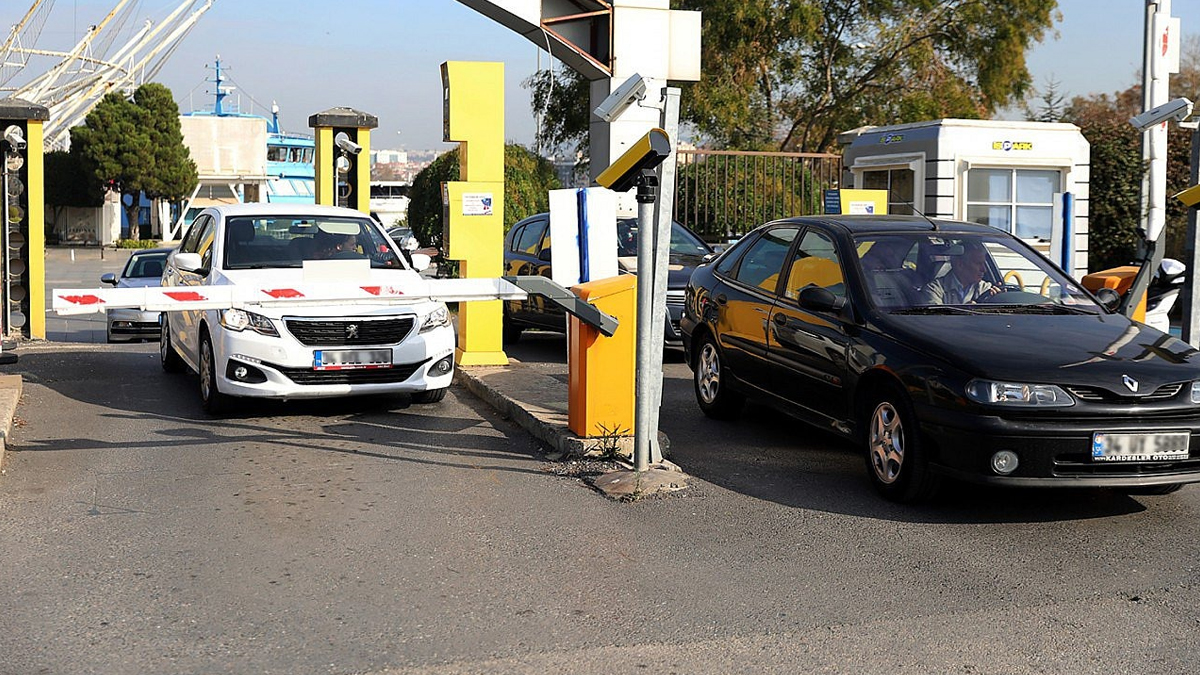 Yasa Meclis'ten geçti: Büyükşehir belediyeleri artık o parayı alamayacak