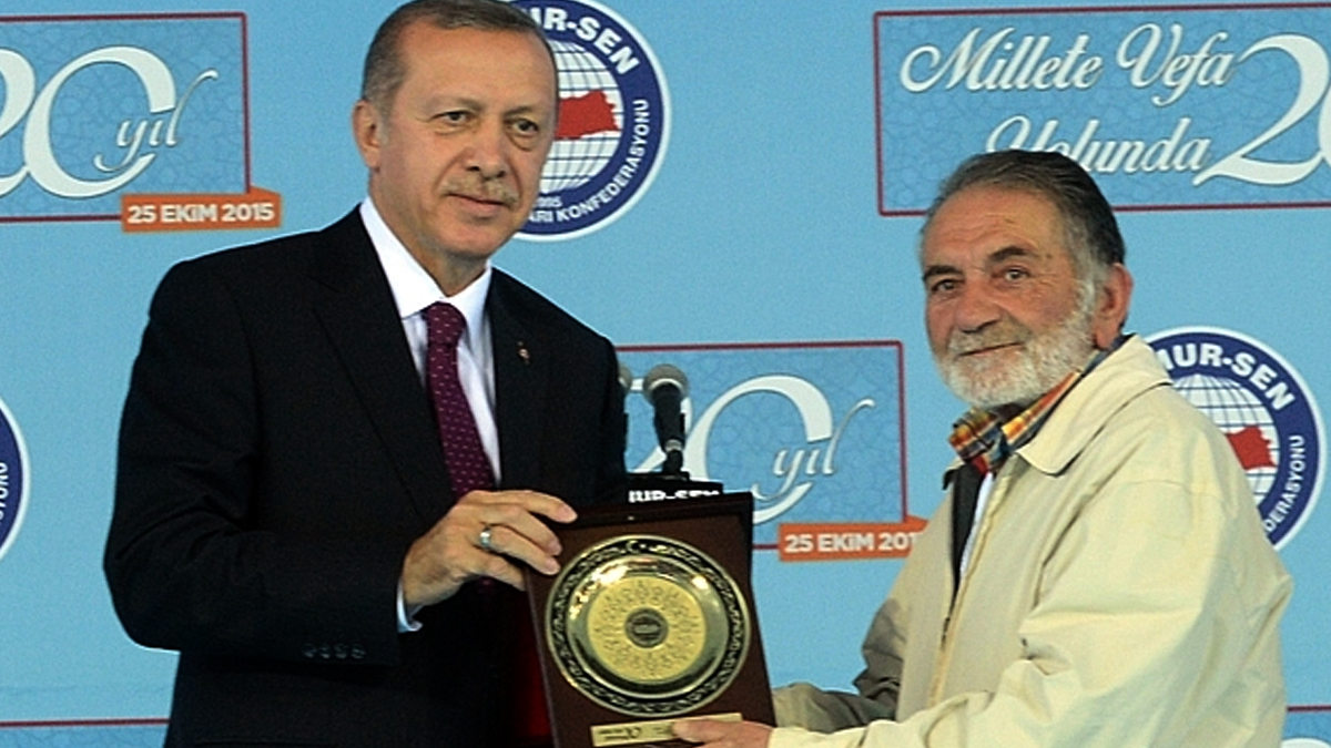 Zübeyir Yetik kimdir?