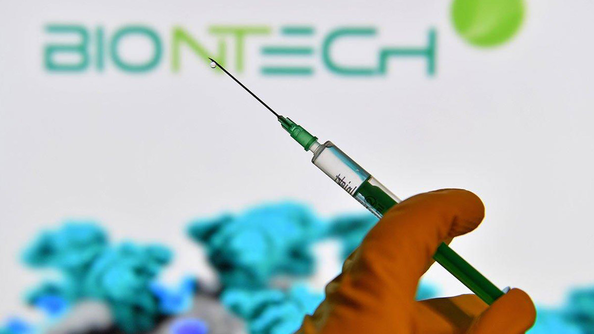 Son dakika! Bakan Koca: 550 bin doz Biontech aşısı için anlaştık