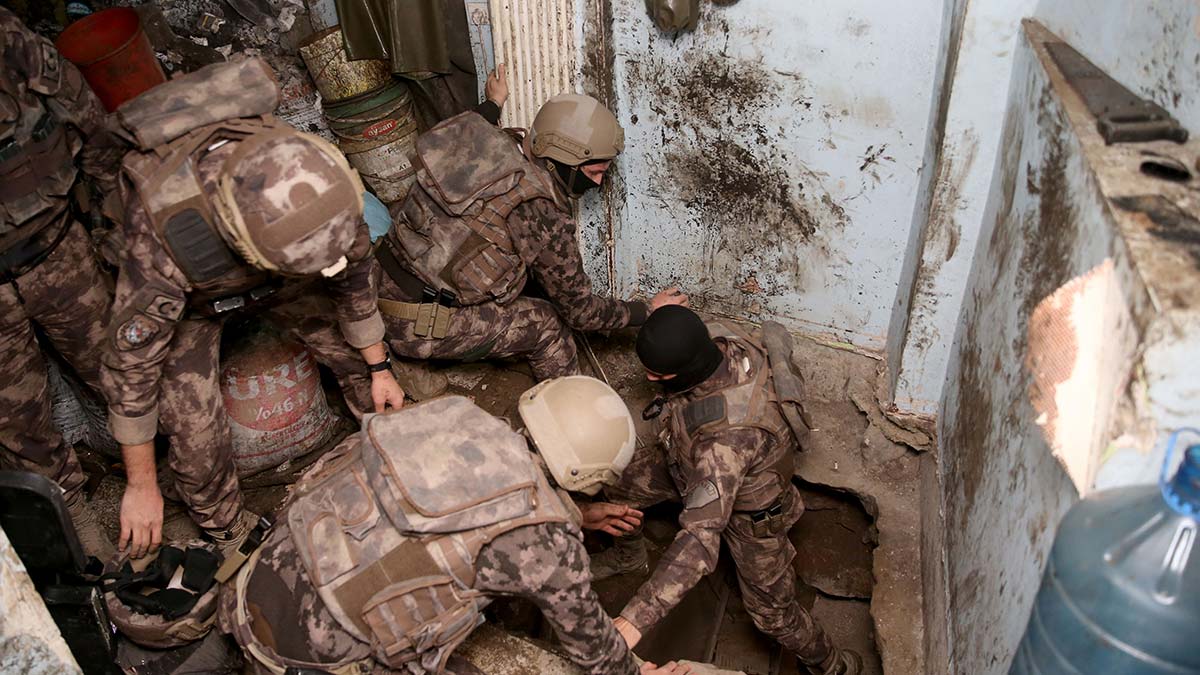 İstanbul'da 46 uyuşturucu şüphelisi tutuklandı