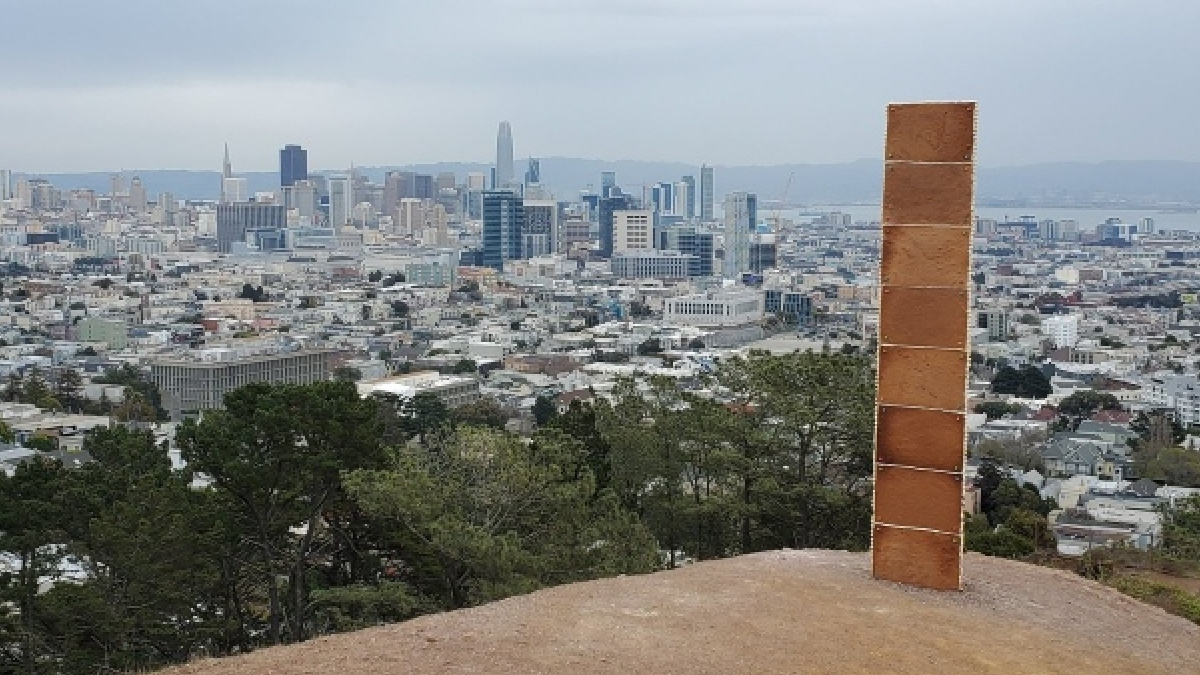 San Francisco'da zencefilli kurabiyeden yapılmış bir monolit bulundu