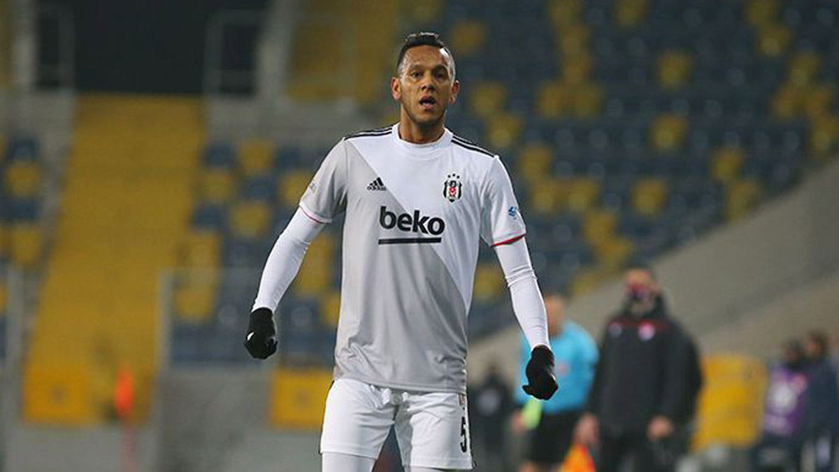 Josef de Souza'dan kötü haber