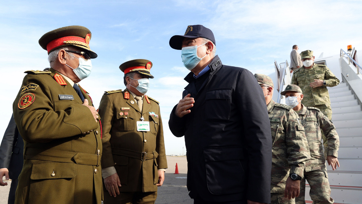 Milli Savunma Bakanı Akar'dan Hafter'e net cevap