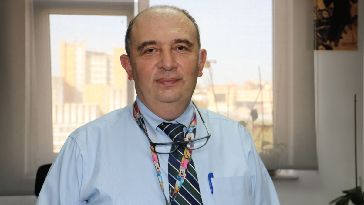 Bilim Kurulu üyesinden aşı açıklaması: Bulaştırma riski sürer