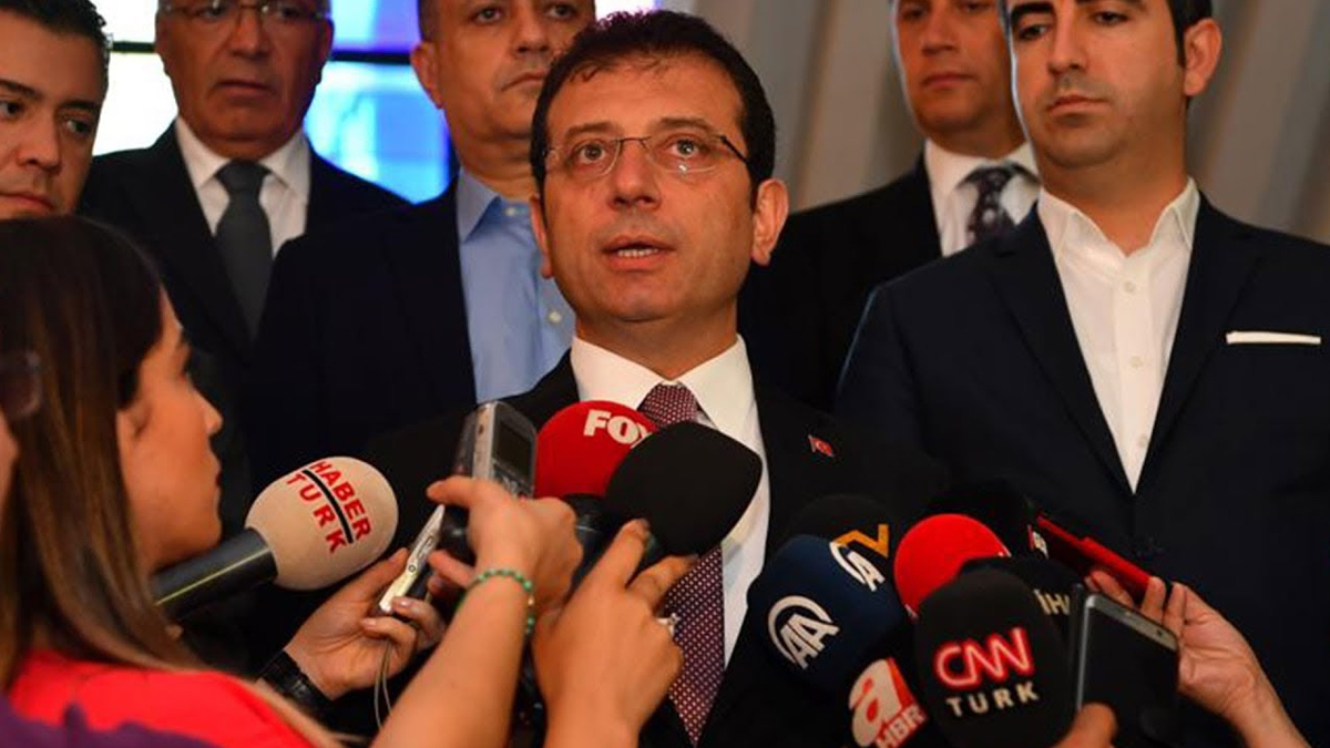 İmamoğlu, İBB'de geçerli olacak asgari ücreti açıkladı