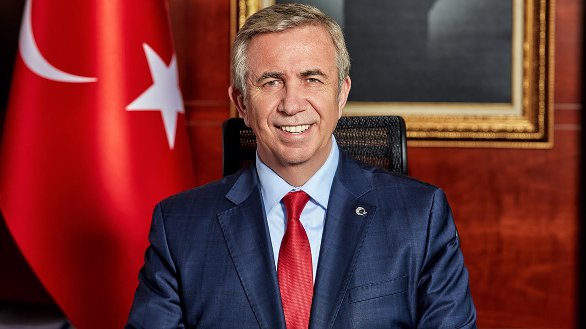 Mansur Yavaş lokanta ve kafeler ile Belediye personelini de unutmadı