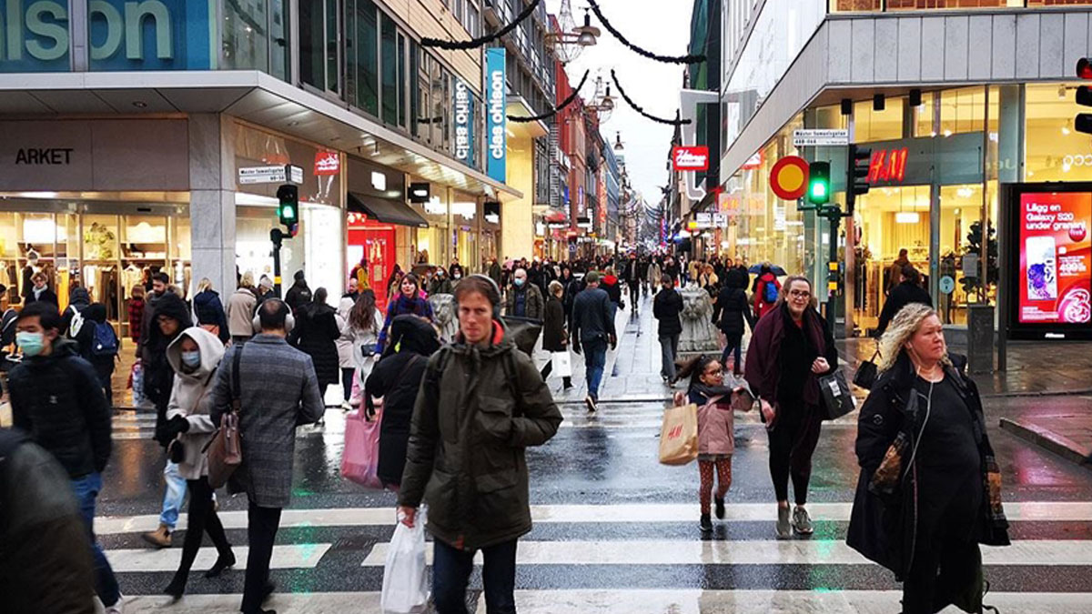 İsveç'te Kovid-19 tedbirleri artırılıyor
