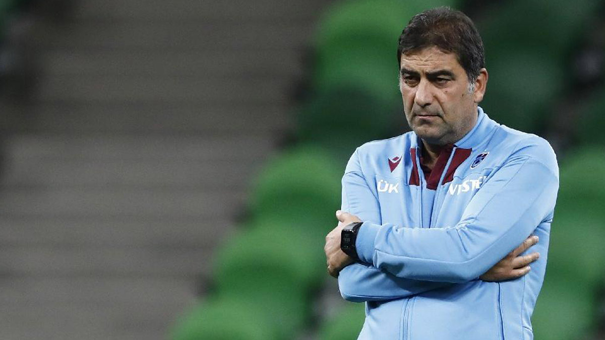 Trabzonsporlu taraftarlar Ünal Karaman’ı unutmadı