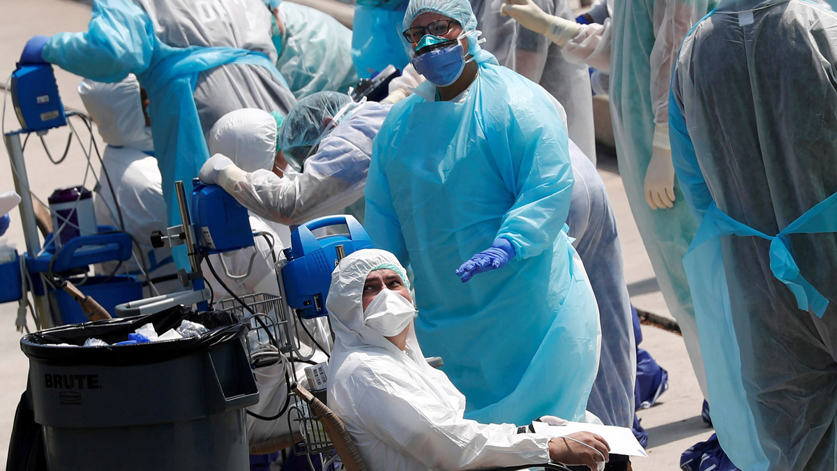 İngiltere'de vakalar yine rekor kırdı