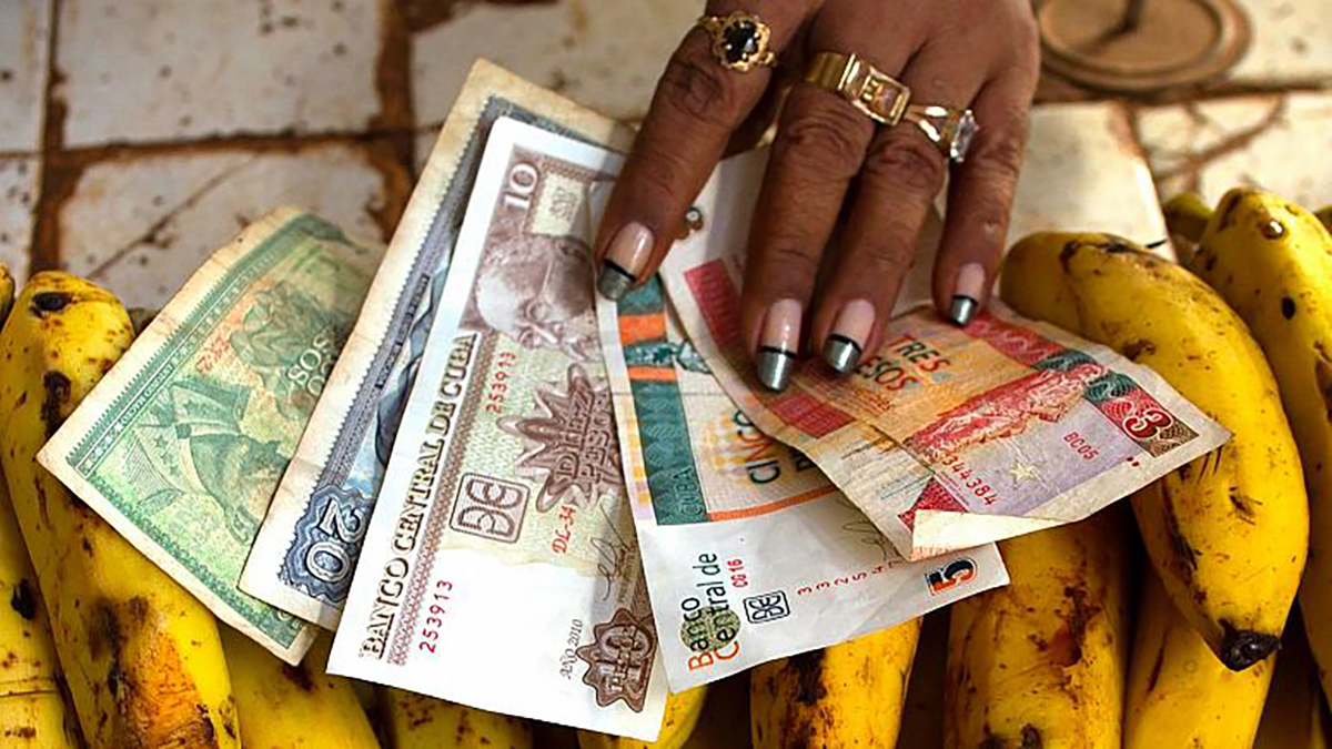 Küba yeni yıldan itibaren ikili kur sistemini kaldırarak tek para birimine geçiyor