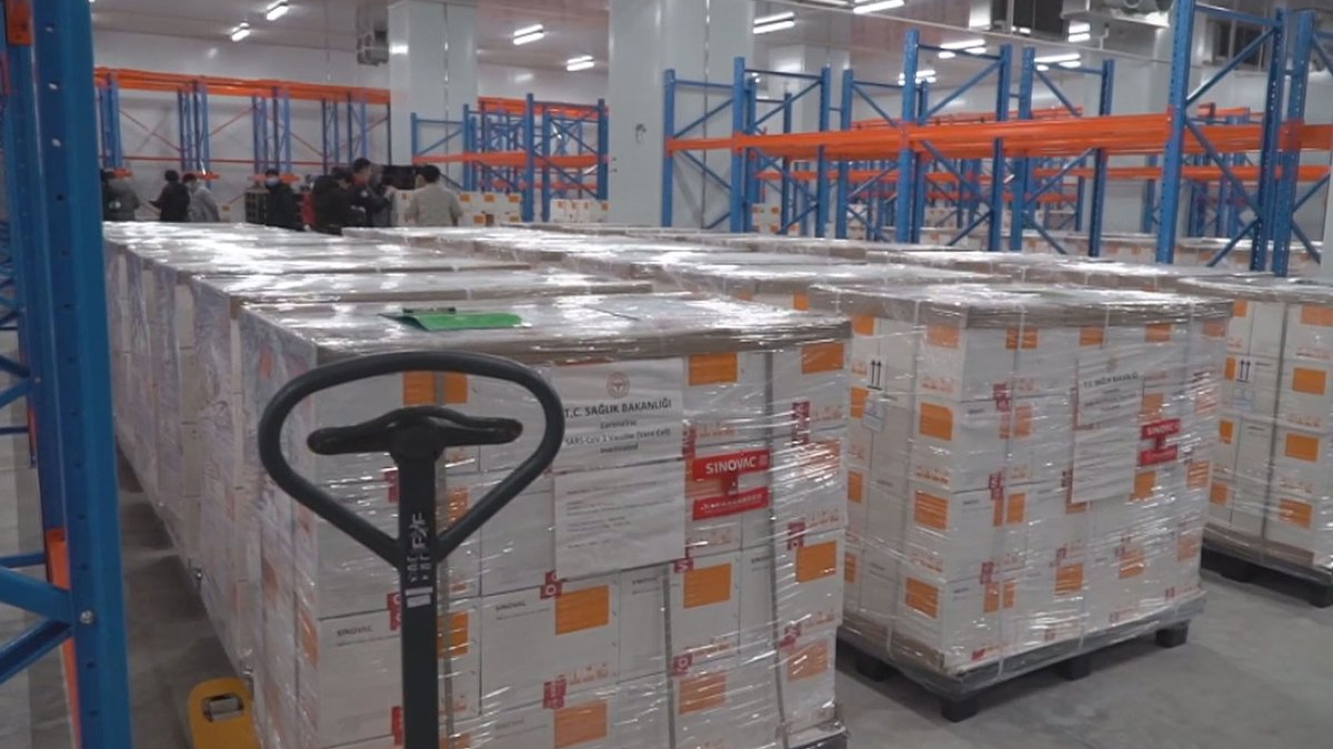 Sinovac'tan aracı açıklaması: Aşıyı Keymen dağıtacak