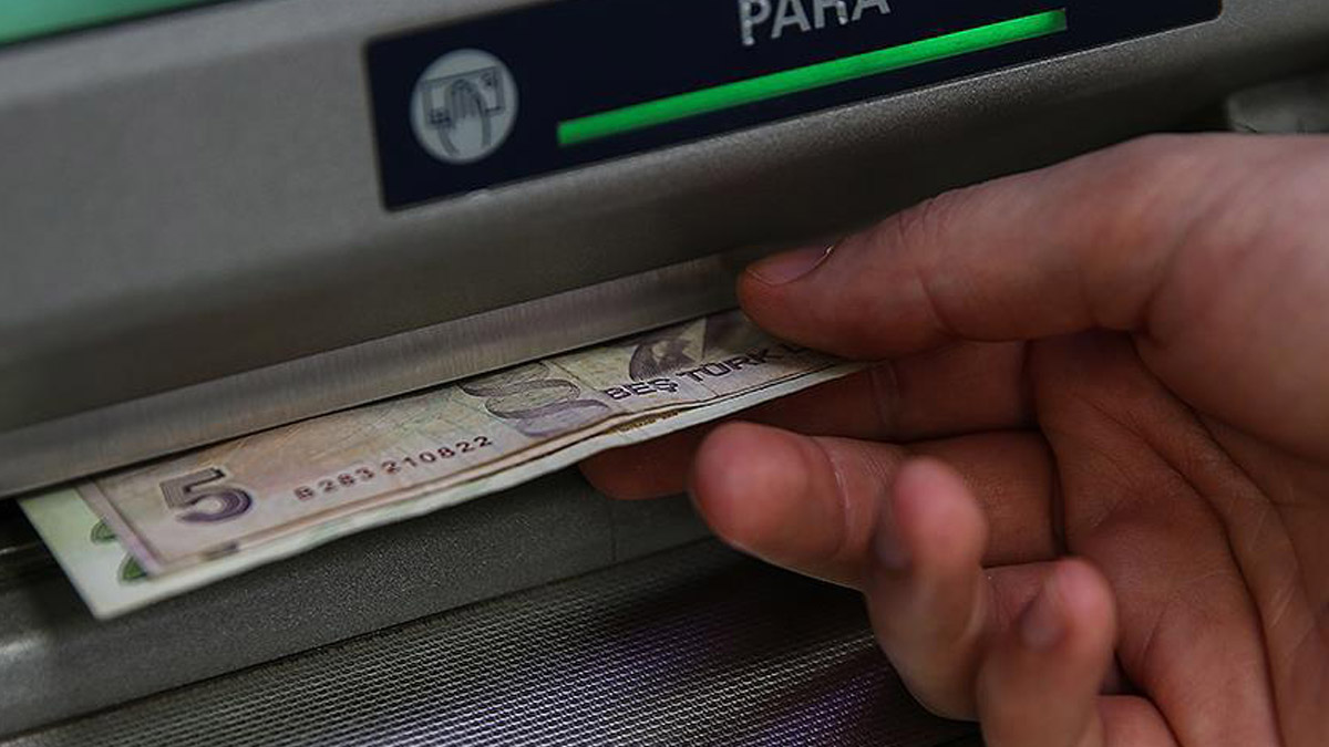 Emekliler de asgari ücretteki zammı istiyor