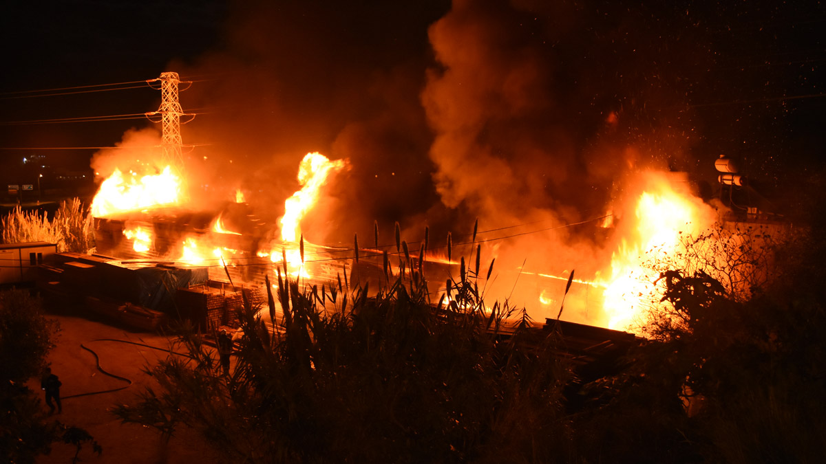 Bodrum'da korkutan yangın